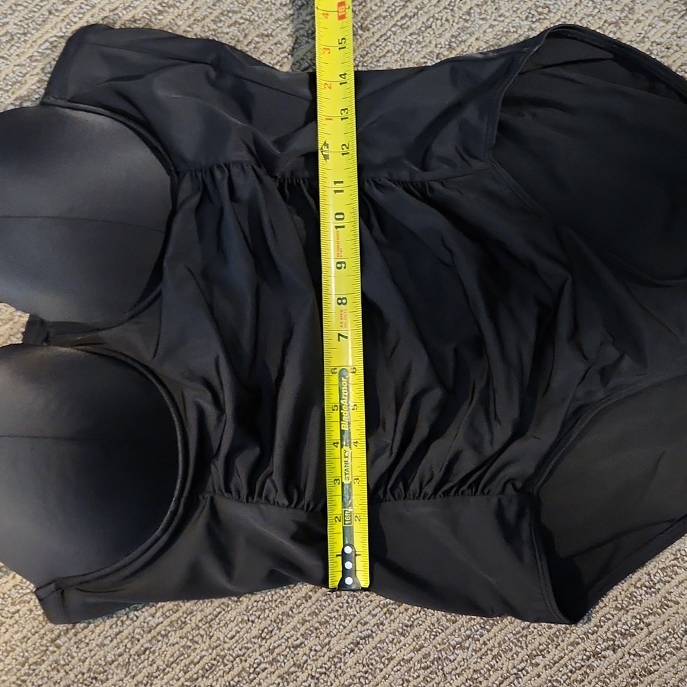 Torrid Underwire Cage Front One Piece Swimsuit Size 1R - Picture 6 of 13